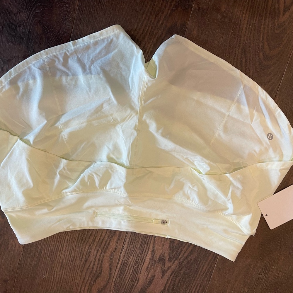 Lululemon speed up shorts 4” in pale yellow- brand new with tags